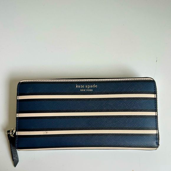Kate Spade Zip Around Wallet - Picture 1 of 6